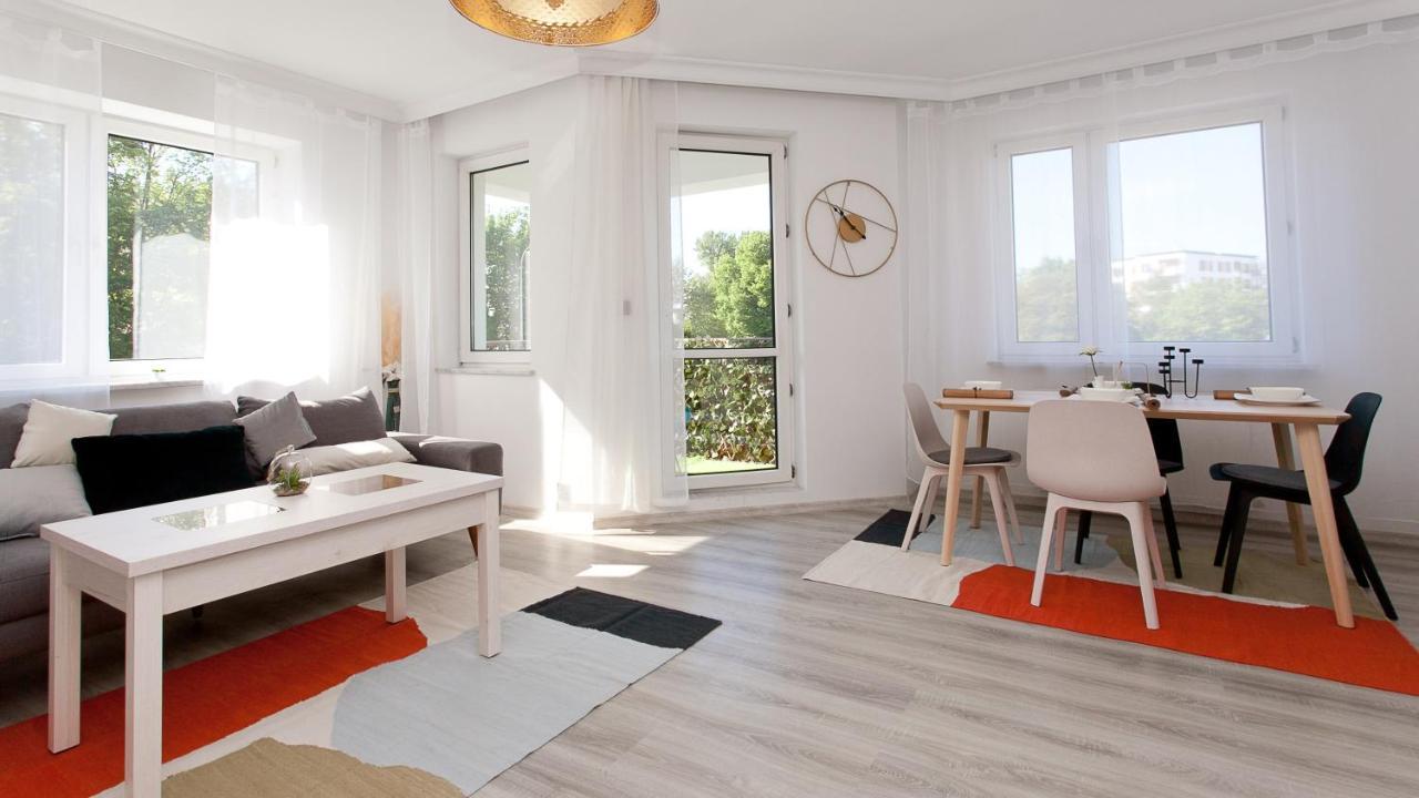 Uroczy Apartament Rzeczna 코워브제크 외부 사진