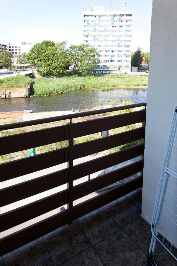 Uroczy Apartament Rzeczna 코워브제크 외부 사진