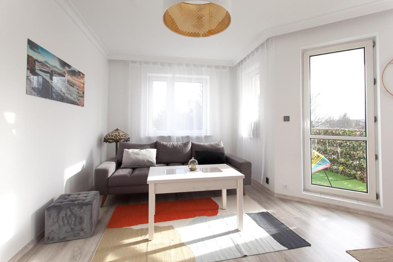 Uroczy Apartament Rzeczna 코워브제크 외부 사진