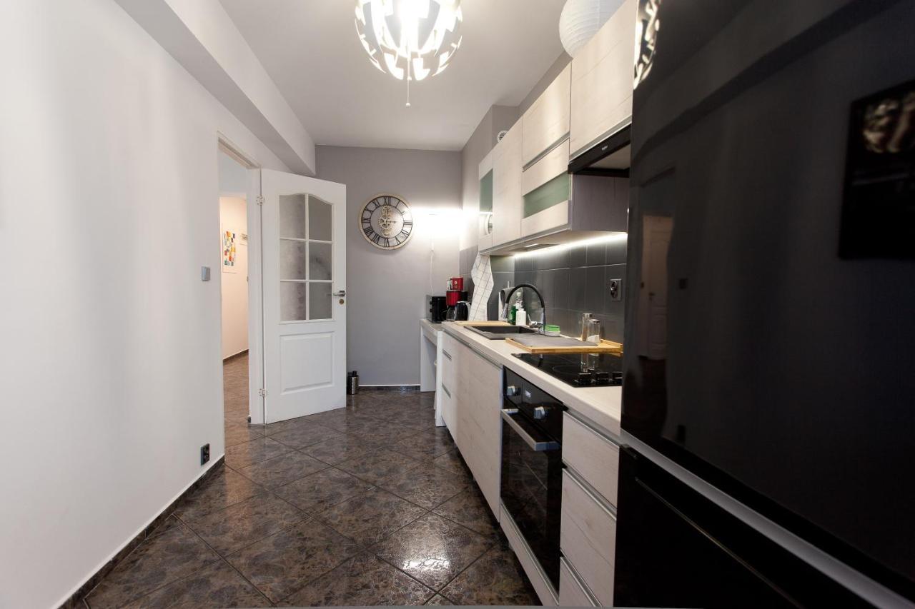 Uroczy Apartament Rzeczna 코워브제크 외부 사진